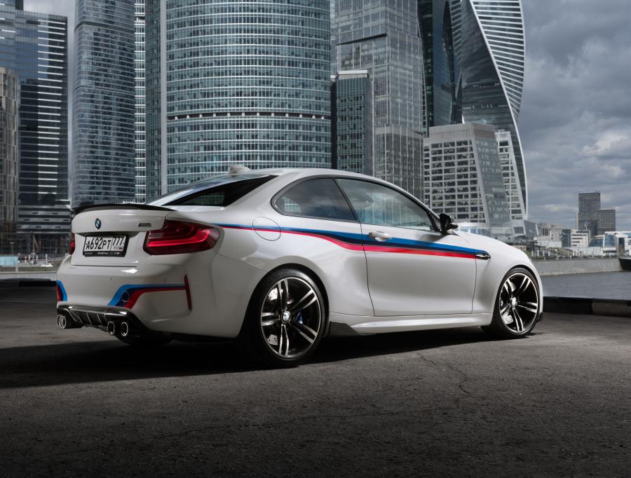  BMW M2 Coupe M Performance Accessories 2016 года  (фото 10 из 21)